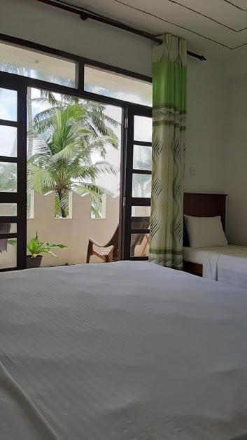 Akurala Beach Boutique Resort Екстериор снимка