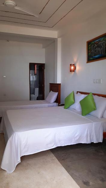 Akurala Beach Boutique Resort Екстериор снимка